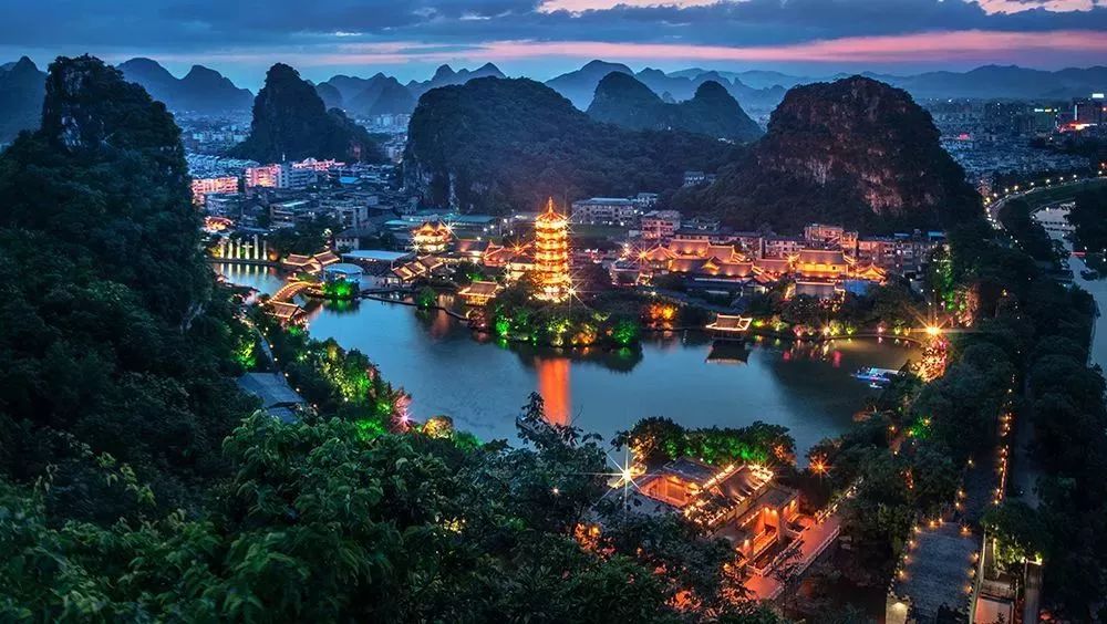 广西小巷深处的神秘美食之旅