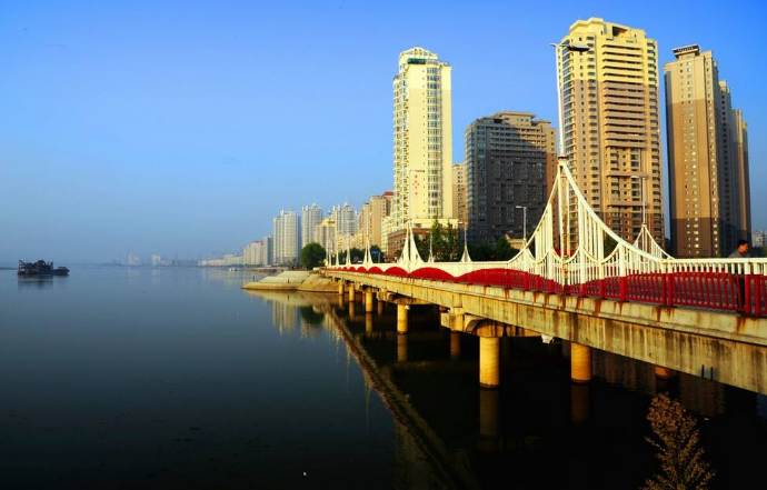 丹东,历史与未来的交织之城